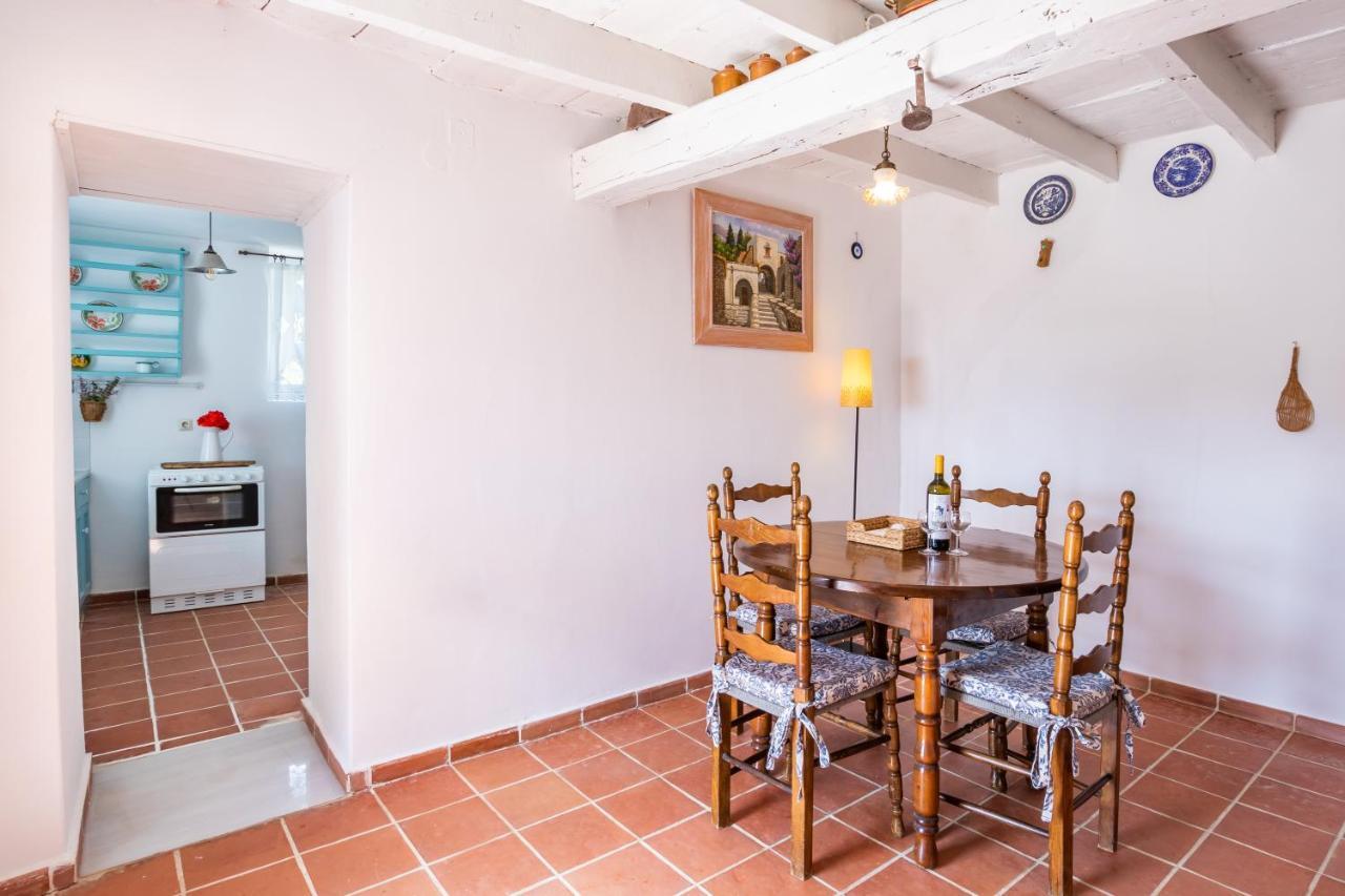 Olive Grove Cottage Menetai Экстерьер фото