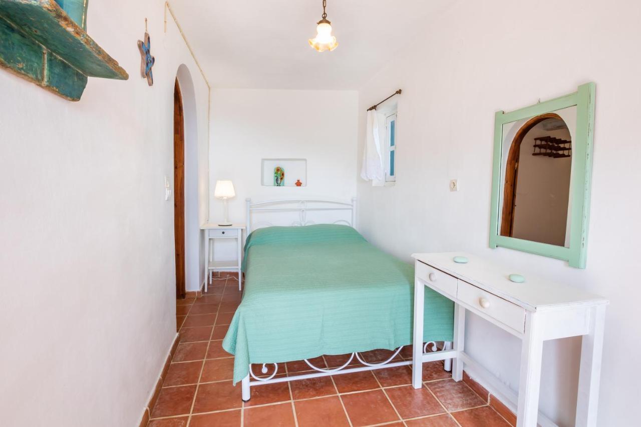 Olive Grove Cottage Menetai Экстерьер фото